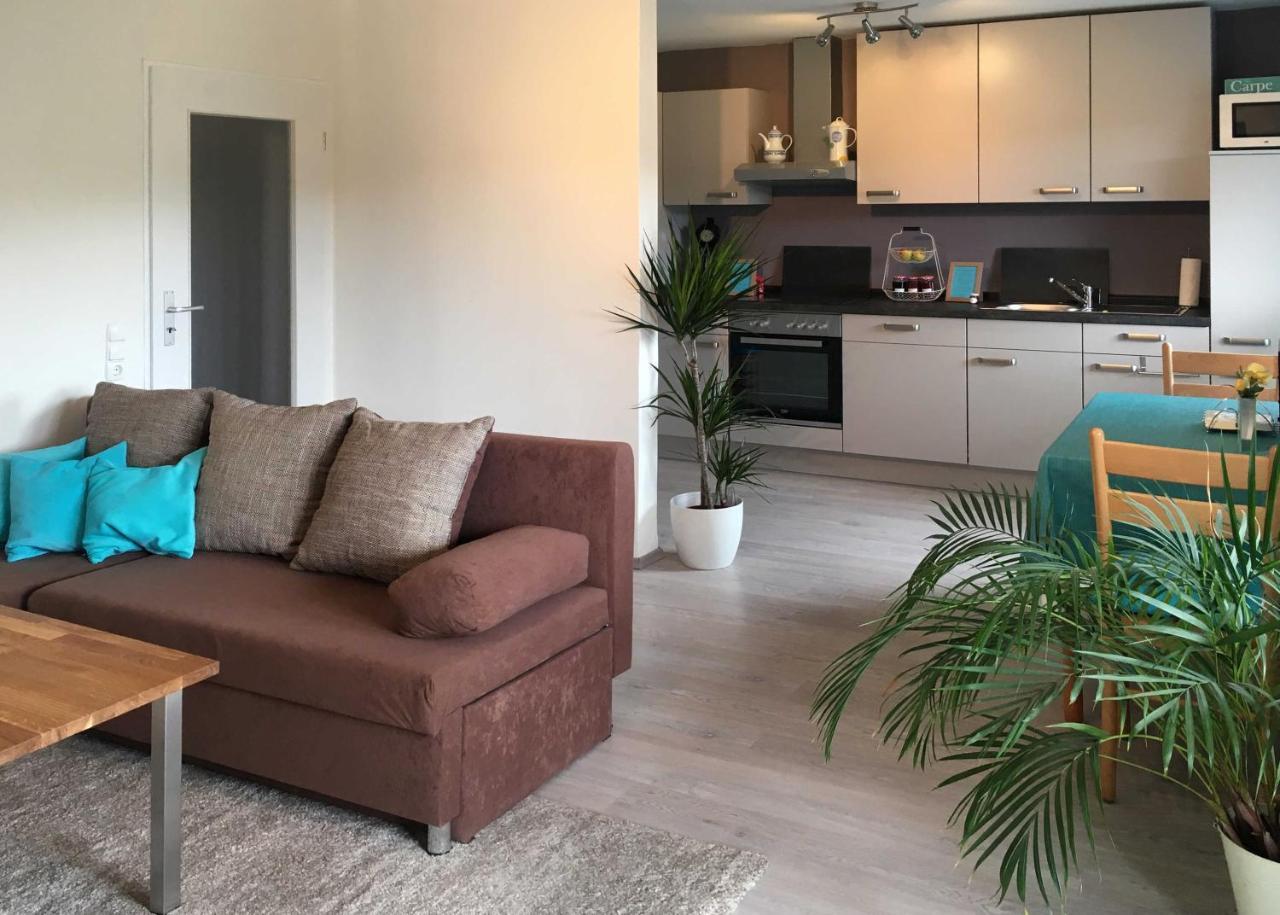 Ferienwohnung Im Paradies Momlingen Ngoại thất bức ảnh