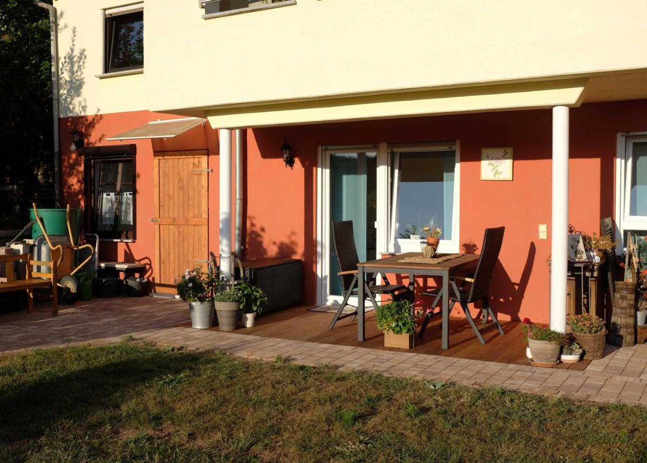 Ferienwohnung Im Paradies Momlingen Ngoại thất bức ảnh